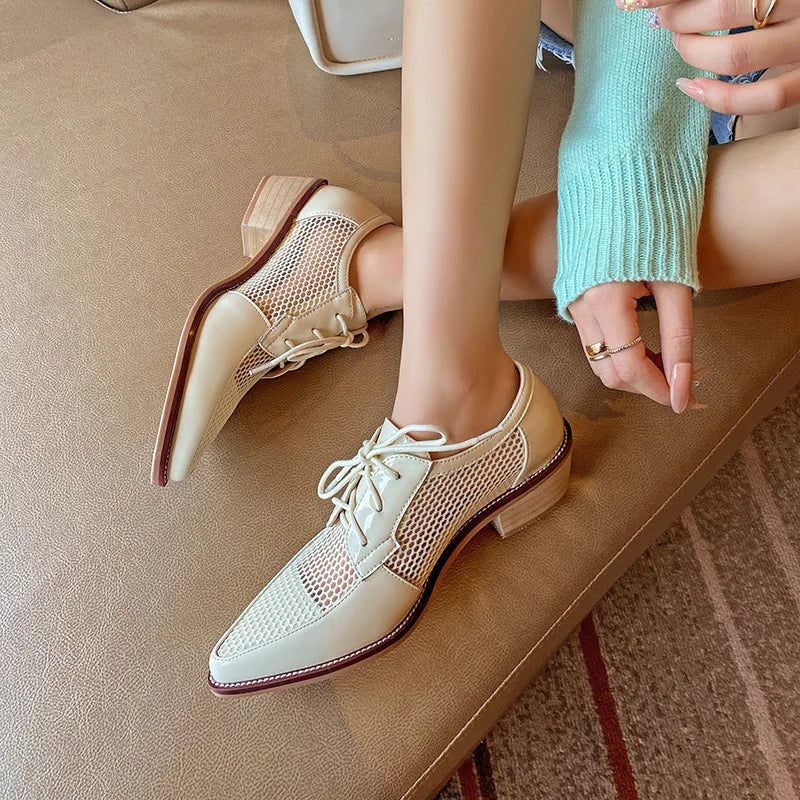 Pointed-Toe Lace-up (Maxine)