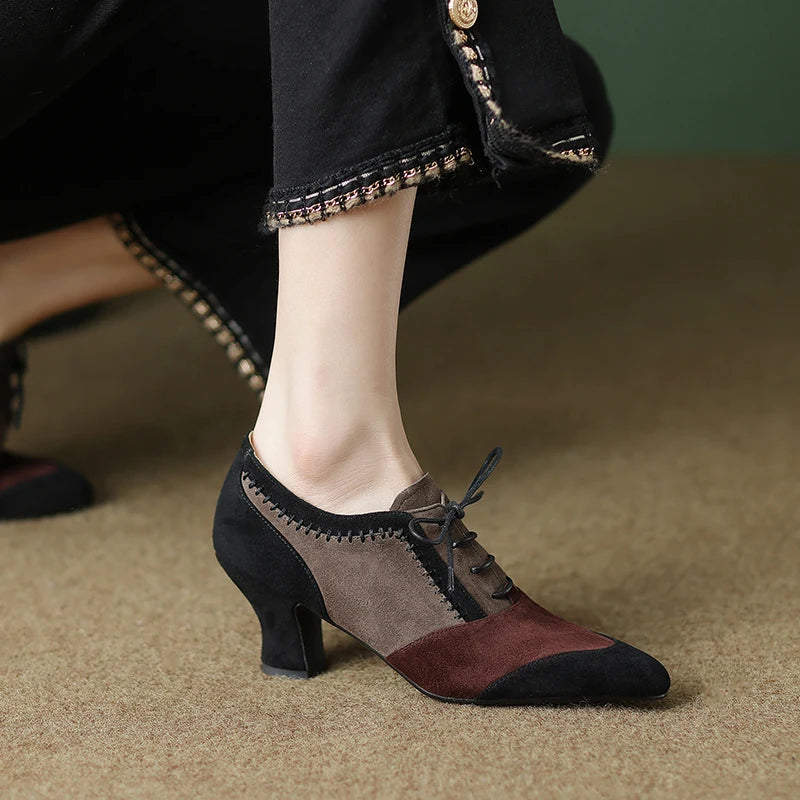 Pointed-Toe Heel (Iris)