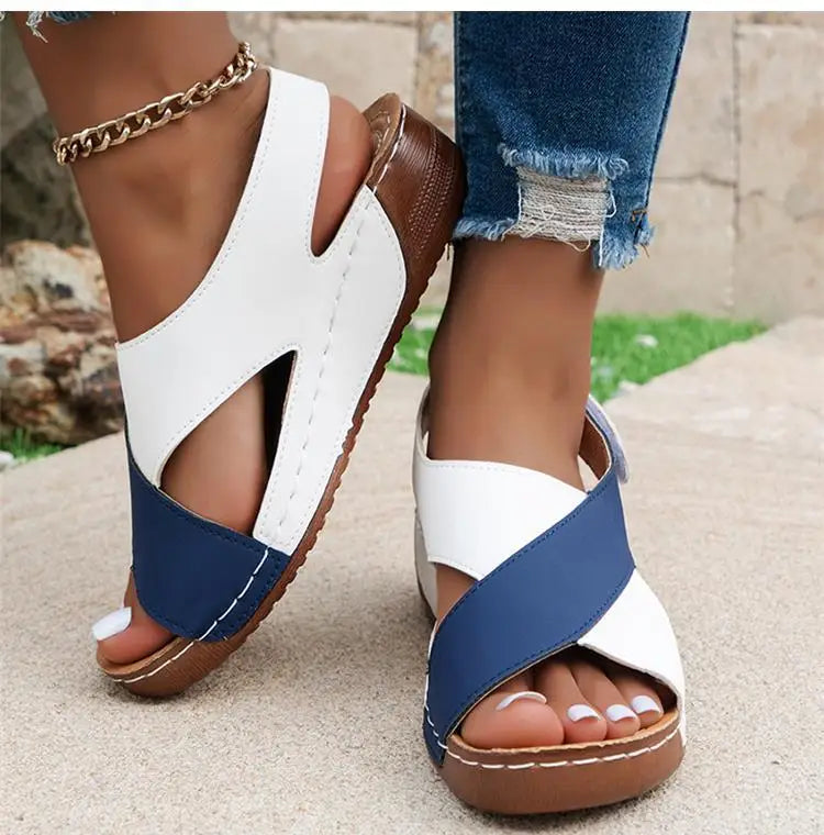 Round-Toe Wedge (Tilly)
