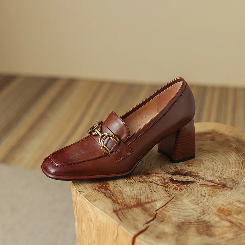 Square-Toe Block Heel (Nuria)