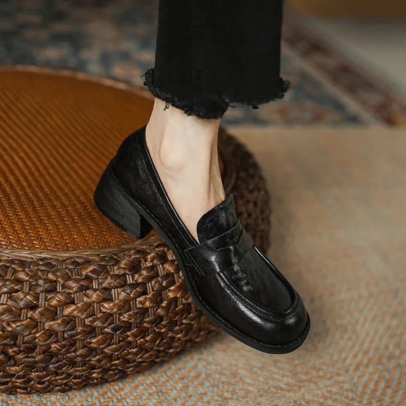 Round-Toe Loafer (Elsie)