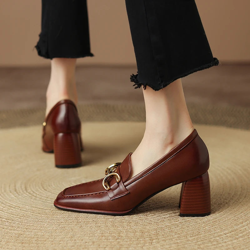 Square-Toe Block Heel (Nuria)