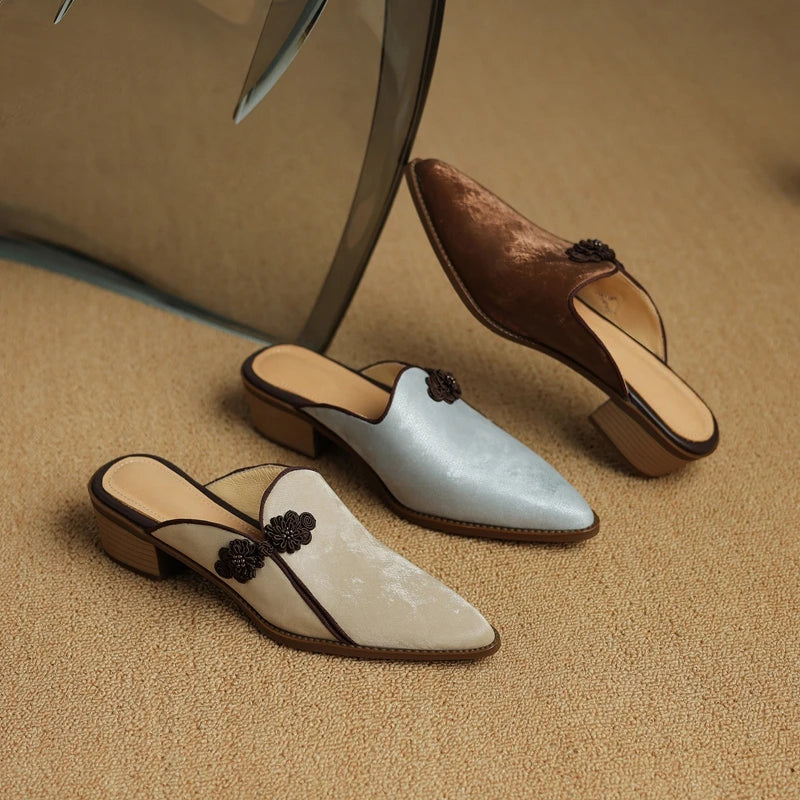 Pointed-Toe Mule (Fabiola)