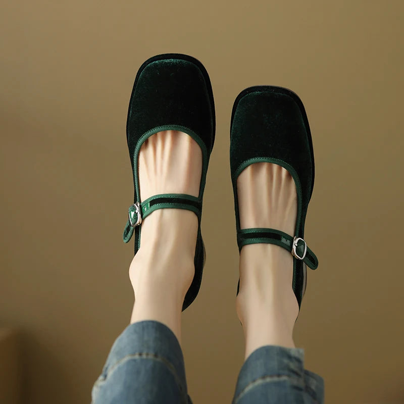 Square-Toe Mary-Jane (Carla)