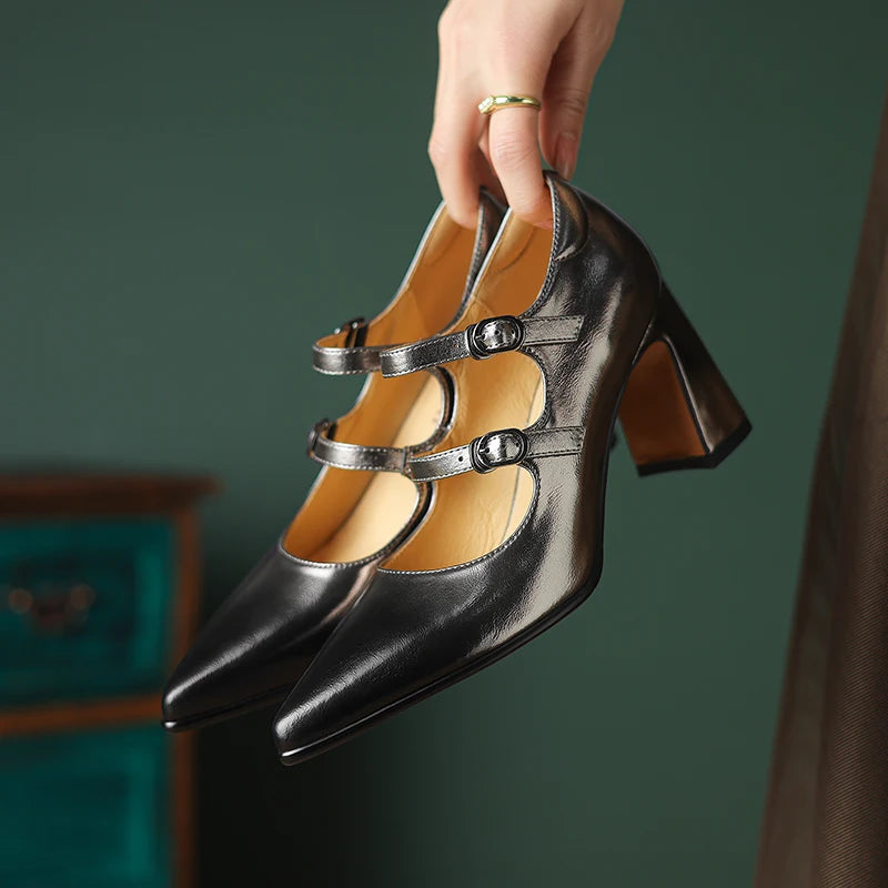 Pointed-Toe Heel (Aubrey)