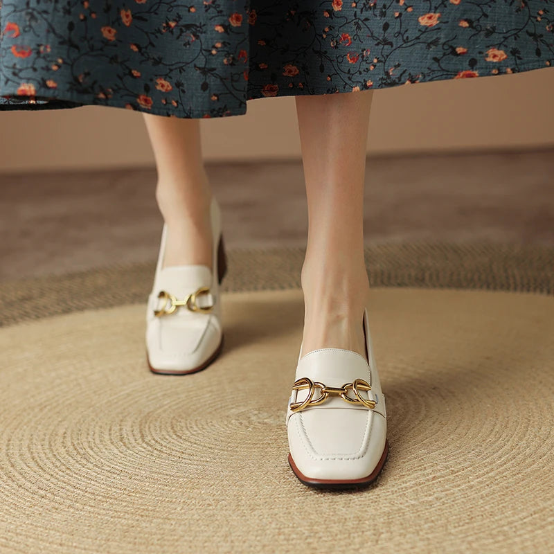 Square-Toe Block Heel (Nuria)