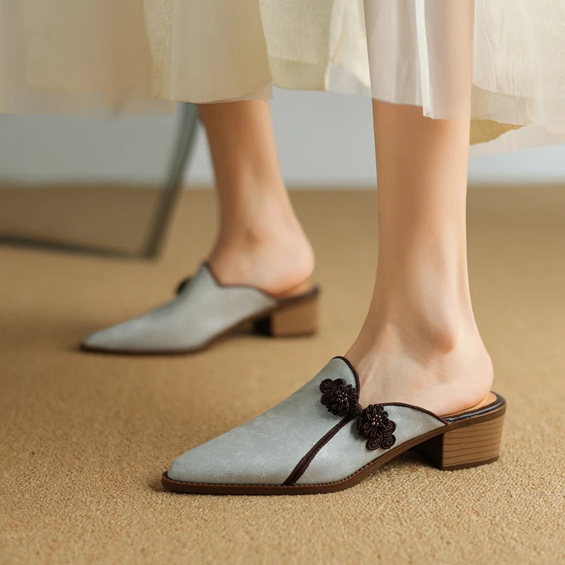 Pointed-Toe Mule (Fabiola)