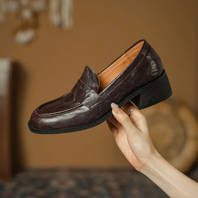 Round-Toe Loafer (Elsie)