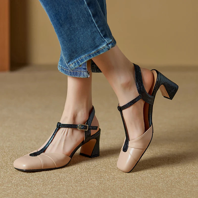 Square-Toe Sandal (Brittany)