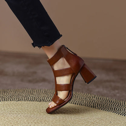 Square-Toe Heel (Tahlia)