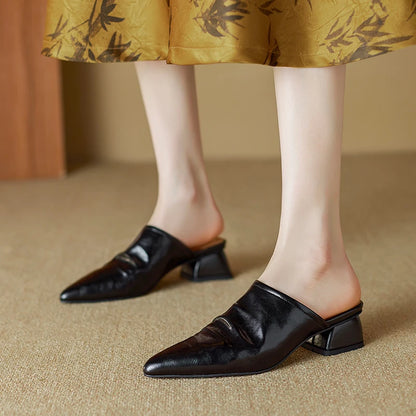 Pointed-Toe Mule (Viola)
