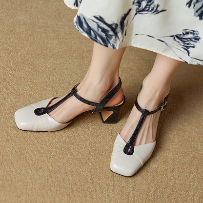 Square-Toe Sandal (Brittany)