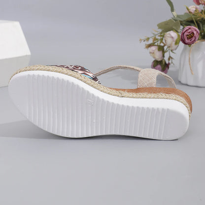 Round-Toe Wedge (Nerida)