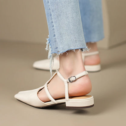 Square-Toe Sandal (Xylia)
