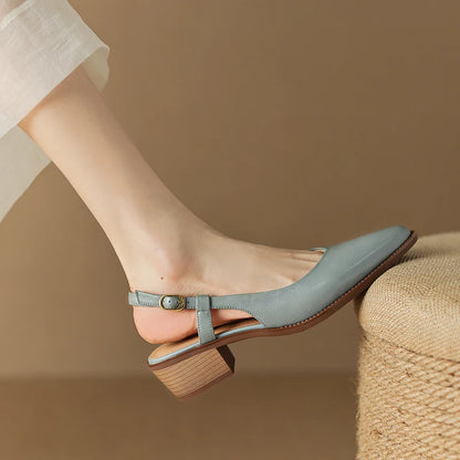 Pointed-Toe Sandal (Venus)
