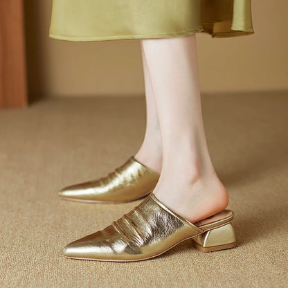 Pointed-Toe Mule (Viola)