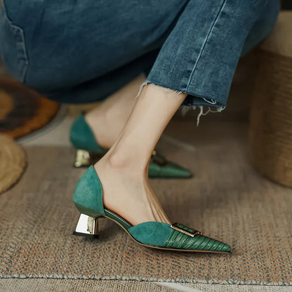 Pointed-Toe Heel (Teresa)